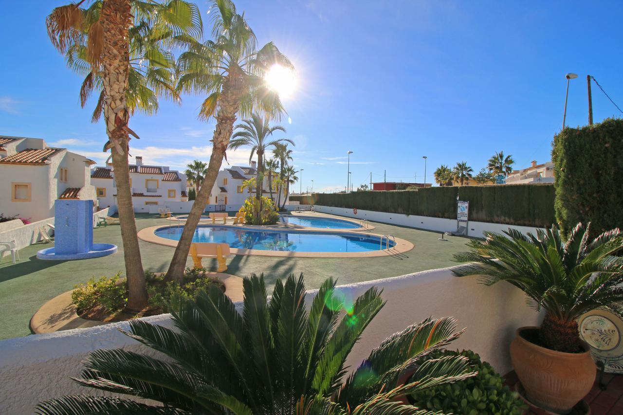 Bungalows Puerta De Calpe Ngoại thất bức ảnh