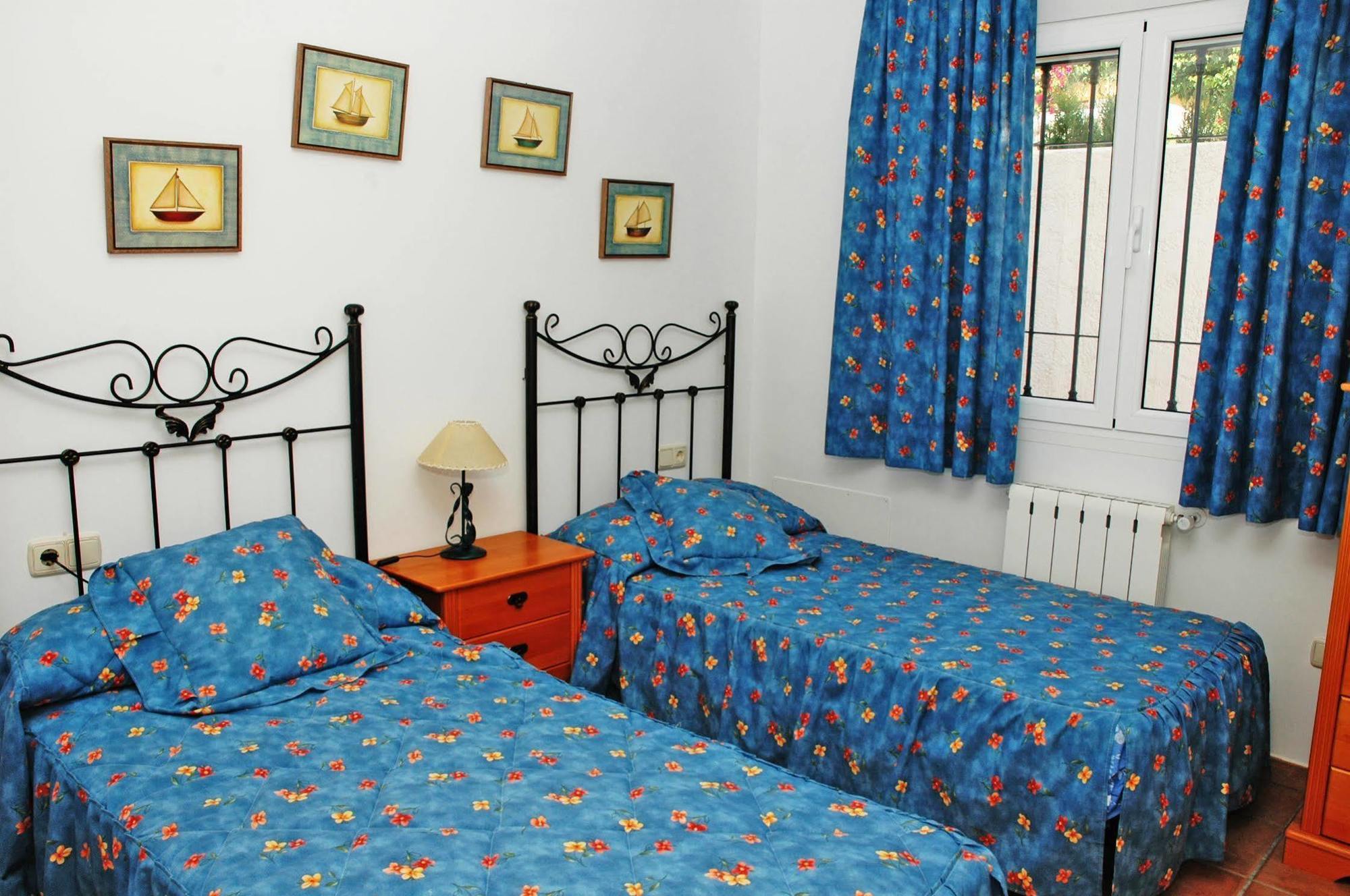 Bungalows Puerta De Calpe Ngoại thất bức ảnh